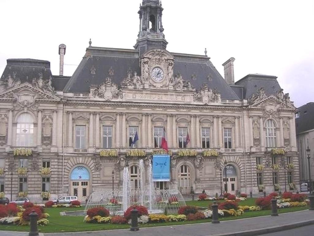 Appartement Centre Ville Tours Esterno foto